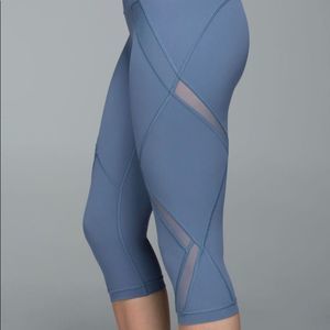 Lululemon Cool To Street Crop Size 10